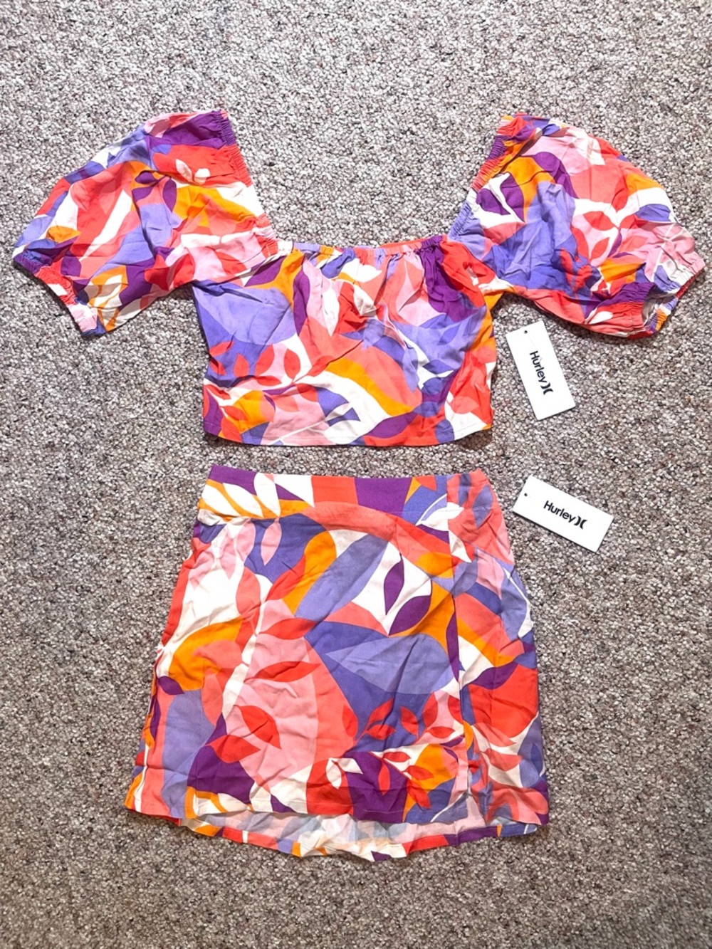 Hurley Quilted Vines Multi Colored Ruffle Sleeve Top & Mini Skirt Set NWT